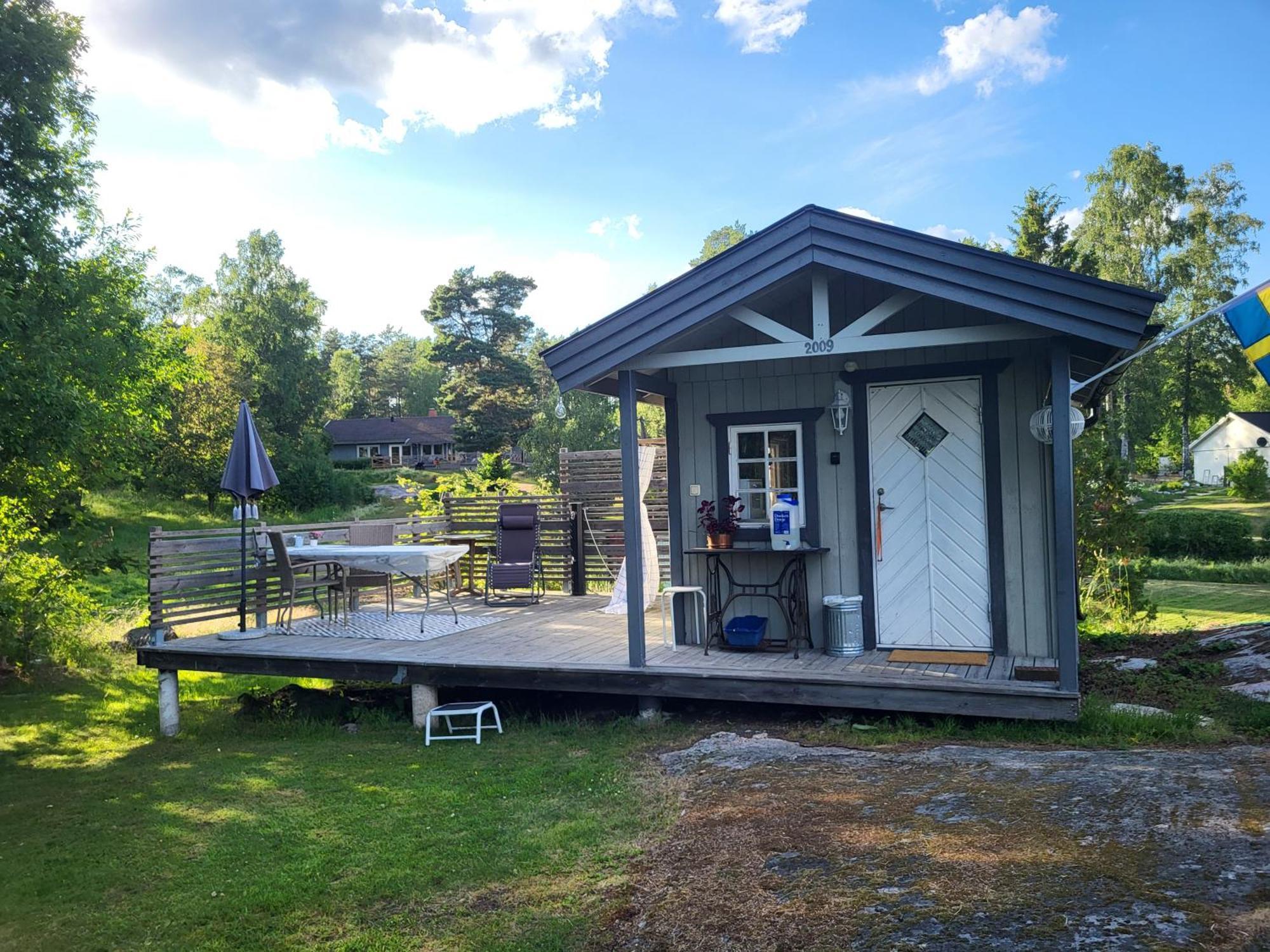 Norrtaelje Bed & Breakfast ภายนอก รูปภาพ